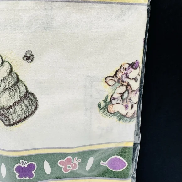 VTG Classic Disney Winnie The Pooh Evergreen Fabric Shower Curtain NIP 72 X 70 - Picture 8 of 10